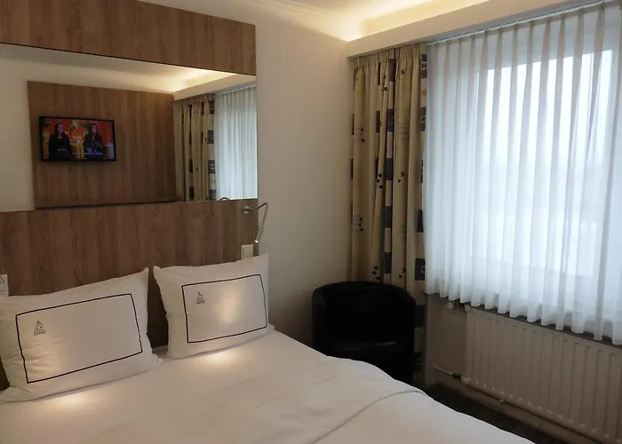 Hotel Empire